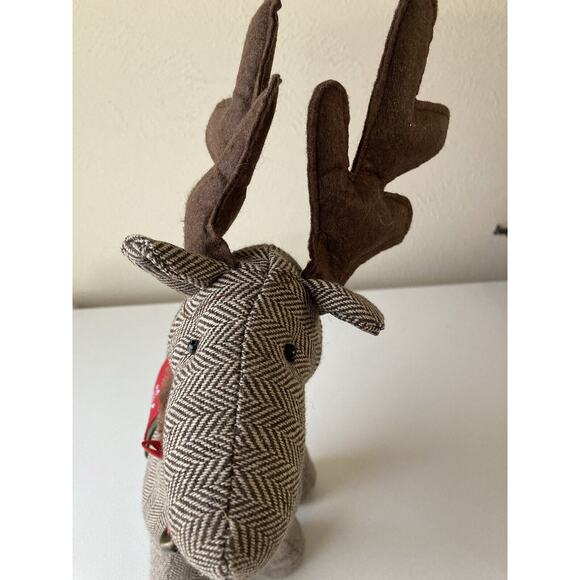 VIN. Fun Farm Christmas Reindeer Plush Stuffed. 18 Inches Tall - Picture 1 of 6